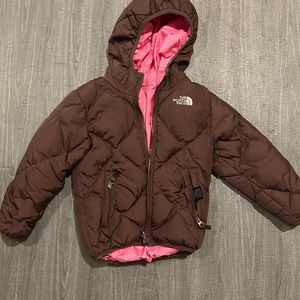 Girls XS Northface 550 Reversible jacket puffer brown and pink polka dot